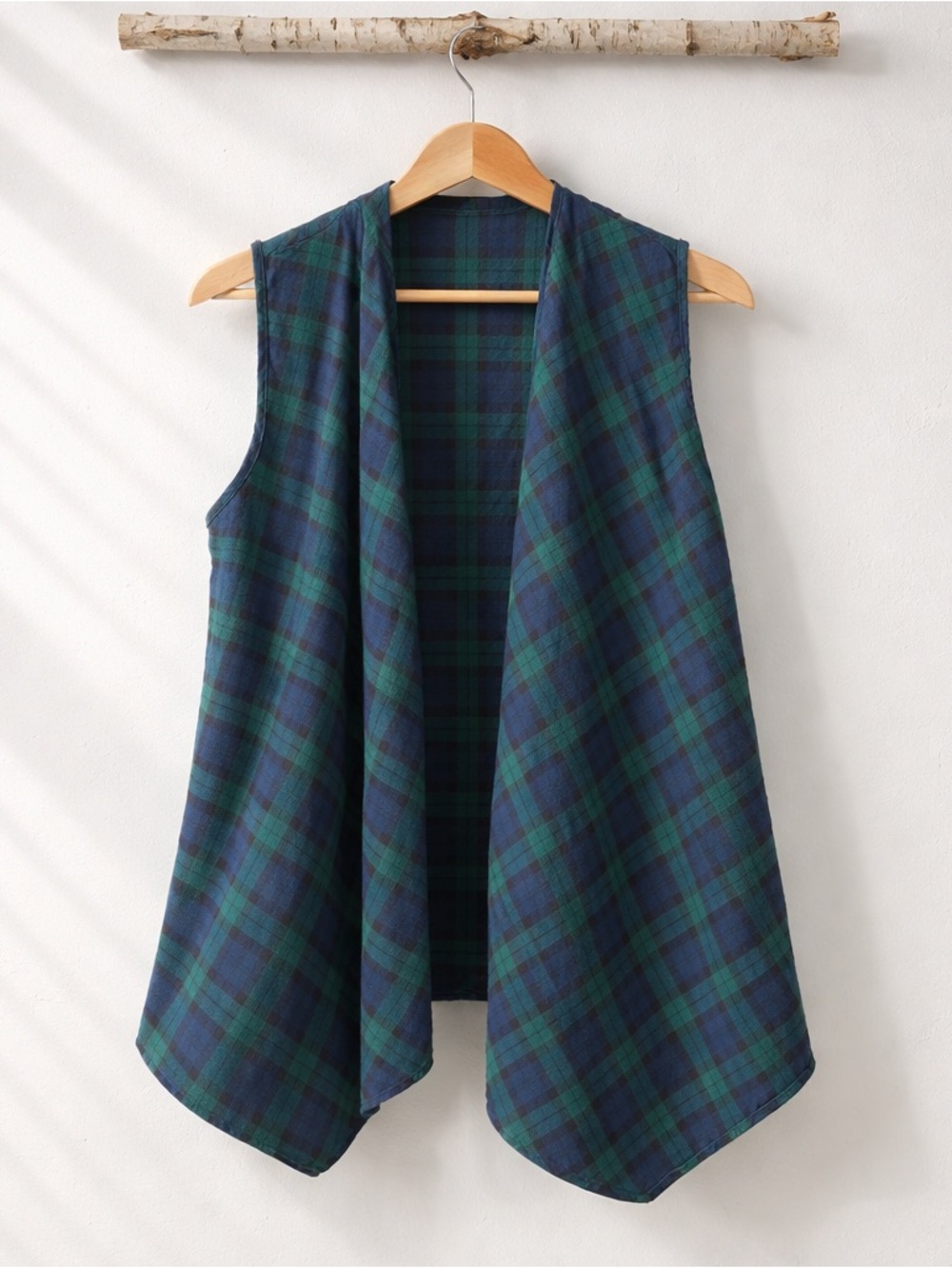 Vintage Plaid Rayon Vest Outlander Celtic Tartan Green Blue Size Small